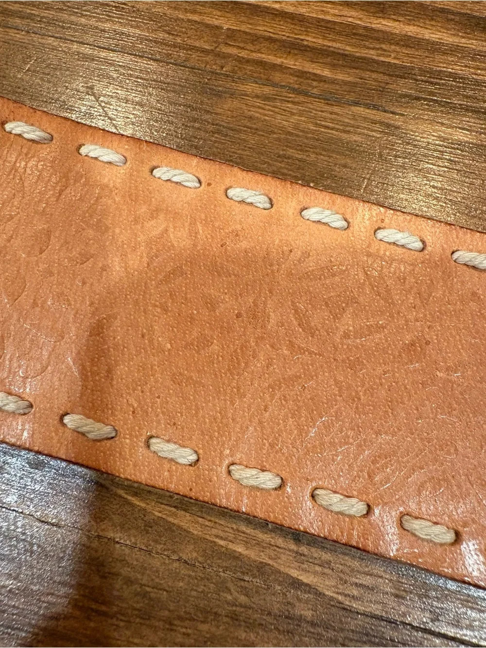 🫎 RARE VINTAGE A&F Stitched Leather Belt